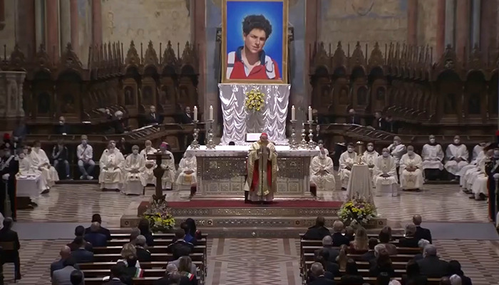 “He Left Everyone In Awe”: Teen Boy Who Passed In 2006 To Become First Millennial Saint “He Left Everyone In Awe”: Teen Boy Who Passed In 2006 To Become First Millennial Saint