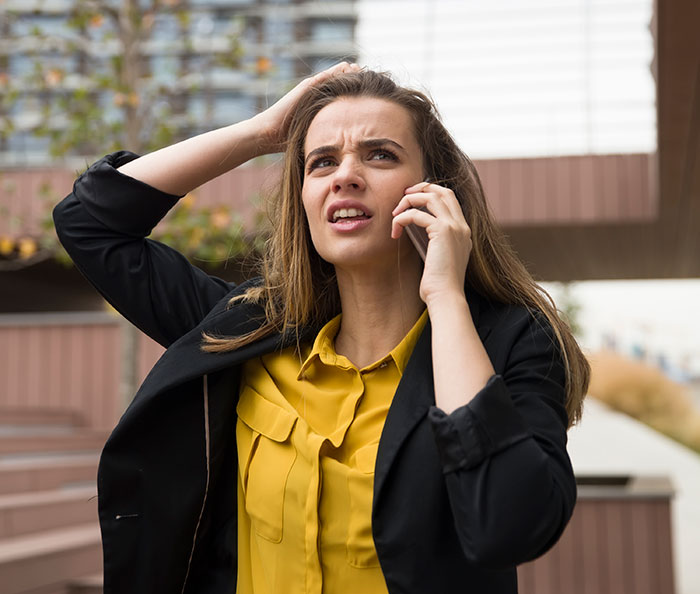 Dad Figures Out A Way To Get Back At 'Karen' Neighbor After She Makes Their Life Hell Dad Figures Out A Way To Get Back At 'Karen' Neighbor After She Makes Their Life Hell