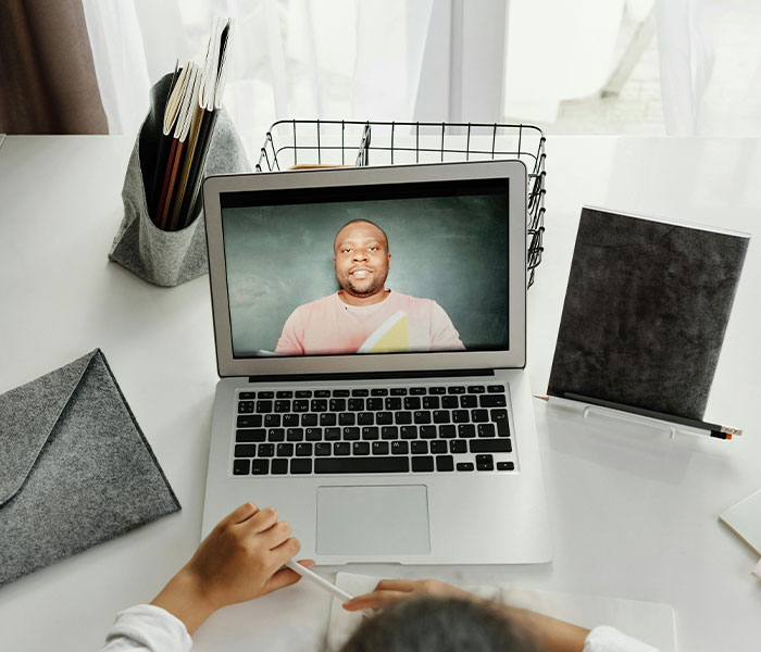 AI Job Interview Leaves Applicant Reeling: “This Is What Interviewing Has Become” AI Job Interview Leaves Applicant Reeling: “This Is What Interviewing Has Become”