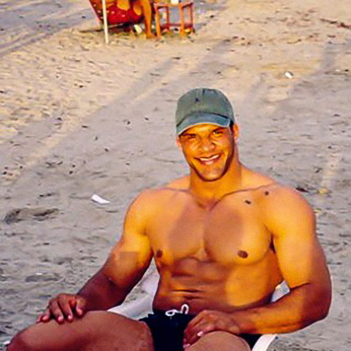 Dwayne “The Rock” Johnson Is “Unrecognizable” As Mark Kerr In Upcoming “The Smashing Machine” Dwayne “The Rock” Johnson Is “Unrecognizable” As Mark Kerr In Upcoming “The Smashing Machine”