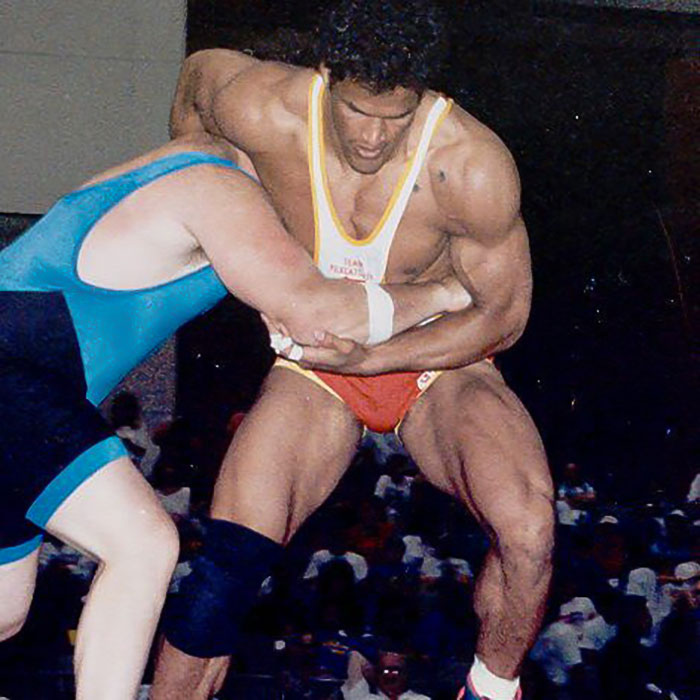 Dwayne “The Rock” Johnson Is “Unrecognizable” As Mark Kerr In Upcoming “The Smashing Machine” Dwayne “The Rock” Johnson Is “Unrecognizable” As Mark Kerr In Upcoming “The Smashing Machine”