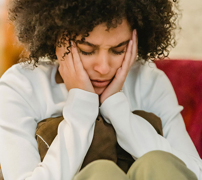 MIL Tries To Guilt-Trip Couple Into Spending Their Anniversary Doing Yard Work For Her, Fails MIL Tries To Guilt-Trip Couple Into Spending Their Anniversary Doing Yard Work For Her, Fails