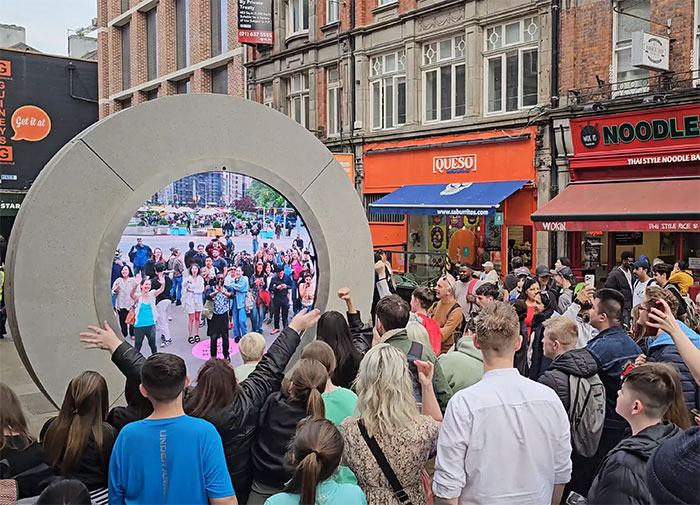 “This Is Why We Can’t Have Nice Things”: New Yorkers’ Rude Behavior Gets Dublin Portal Shut Down “This Is Why We Can’t Have Nice Things”: New Yorkers’ Rude Behavior Gets Dublin Portal Shut Down