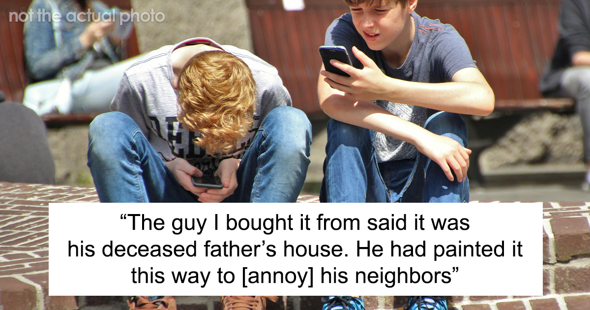 Guy Decides Not To Change Color Of The House He Bought, His Teen Son Struggles With It Years Later - Vimarsana News