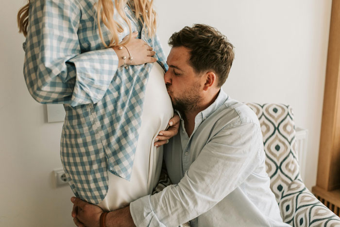 Man Reaches His Limit And Wants Pregnant Wife To Move Out After She Tries To Test His Loyalty