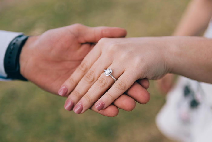 Woman Distances Herself From Fiance After He Refused To Repurchase Pricey Engagement Ring She Lost