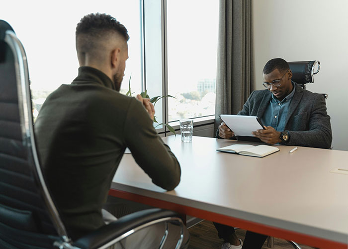 Employee Quits Job On Second Day: "I Was Lied To" Employee Quits Job On Second Day: "I Was Lied To"