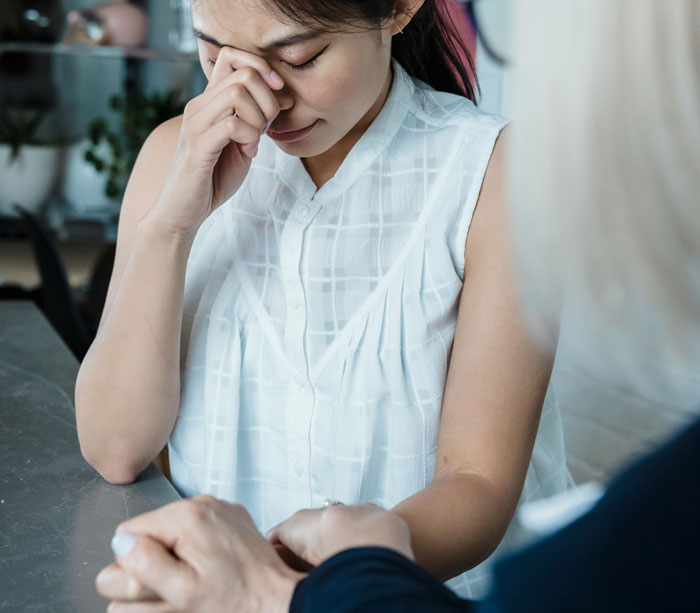 Husband Moves In With Mistress, Wife Makes Peace With It, He Quickly Regrets The Decision Husband Moves In With Mistress, Wife Makes Peace With It, He Quickly Regrets The Decision