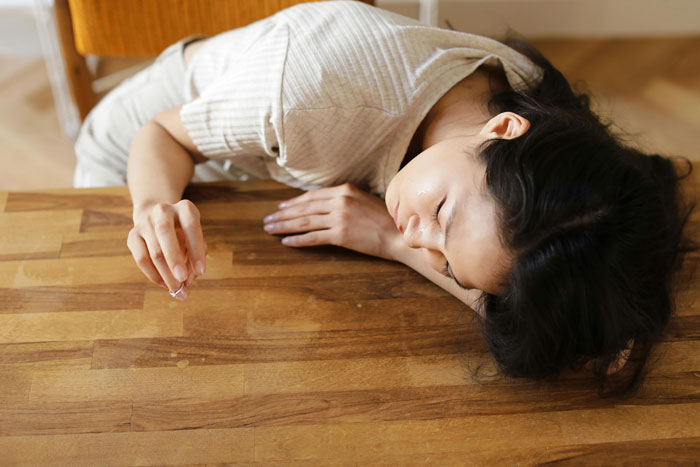 Husband Moves In With Mistress, Wife Makes Peace With It, He Quickly Regrets The Decision Husband Moves In With Mistress, Wife Makes Peace With It, He Quickly Regrets The Decision