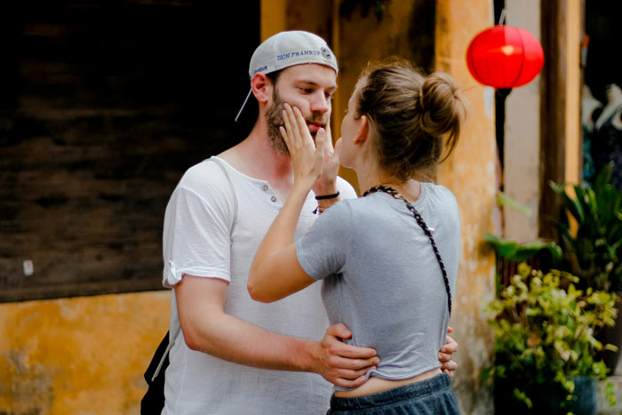 Husband Moves In With Mistress, Wife Makes Peace With It, He Quickly Regrets The Decision Husband Moves In With Mistress, Wife Makes Peace With It, He Quickly Regrets The Decision