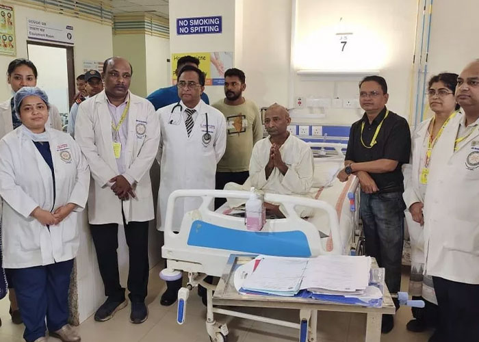 Surgeons Finally Remove 15-Lb Tumor From Man’s Scalp After 25 Years Surgeons Finally Remove 15-Lb Tumor From Man’s Scalp After 25 Years