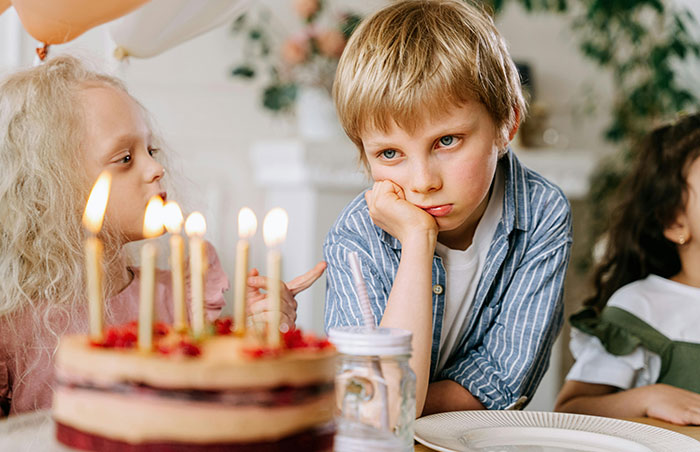 Girl With Several Siblings Is Upset After Mom Says Her Birthday Concert Tickets Will Go To Her Bro