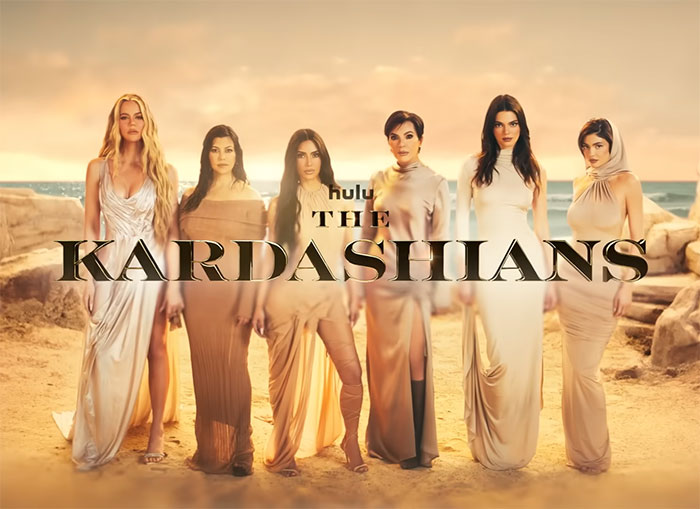 Fans Stunned After Kris Jenner Reveals Tumor In New The Kardashians Trailer Fans Stunned After Kris Jenner Reveals Tumor In New The Kardashians Trailer