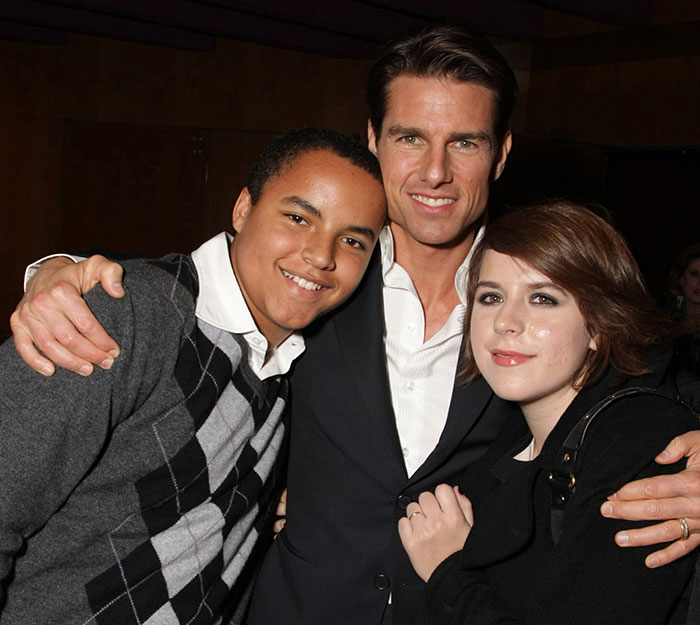 Nicole Kidman And Tom Cruise’s Kids Pictured With Their Dad For The First Time In 15 Years Nicole Kidman And Tom Cruise’s Kids Pictured With Their Dad For The First Time In 15 Years