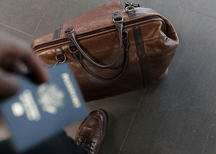 “5x The Standard Fee”: 30 Of The Worst Mistakes Travelers Have Made While Abroad