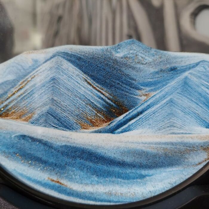  This Moving Sand Art Picture Is Like A Lava Lamp For Earth Signs