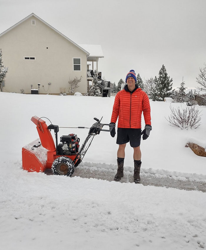When Your Neighbor Dresses Like An Unsupervised Toddler To Blow Snow