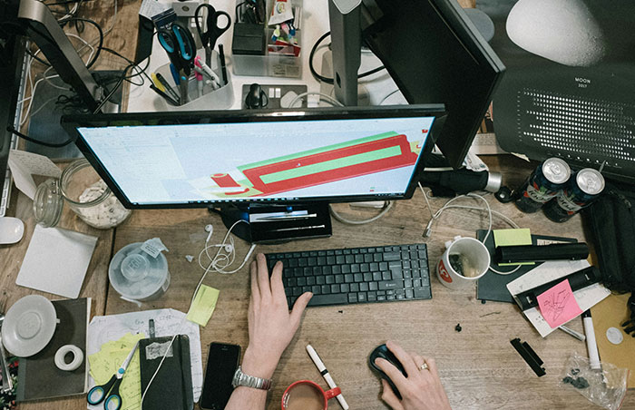 Woman Won’t Buy Into Oprah’s “Secret” Method, Gets Harassed By Colleagues For It, But Gets Revenge