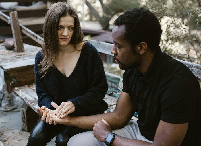 Woman Thinks She’s Too Hot For Her Husband, Comes Crawling Back As Divorce Proceeds Woman Thinks She’s Too Hot For Her Husband, Comes Crawling Back As Divorce Proceeds