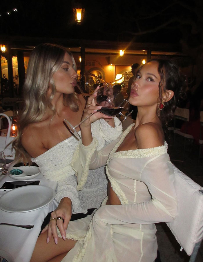 “Can See Her Underwear”: Woman Roasted For Wearing Sheer White Dress To Wedding “Can See Her Underwear”: Woman Roasted For Wearing Sheer White Dress To Wedding