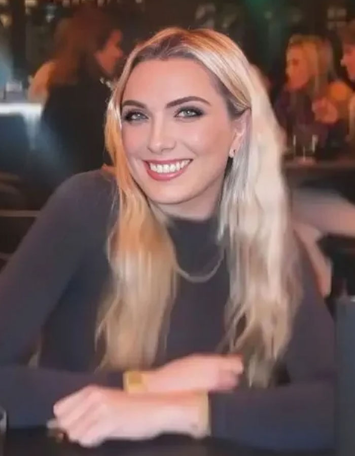 Crying Mom Who Went Viral For Baking Her Own B-Day Cake Snaps Back After Ex Reveals Dark Past Crying Mom Who Went Viral For Baking Her Own B-Day Cake Snaps Back After Ex Reveals Dark Past