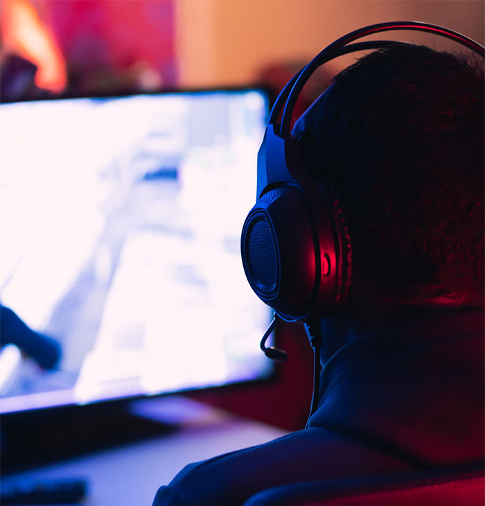 People Share Their Stories About How Damaging Their Partners’ Gaming Addiction Is People Share Their Stories About How Damaging Their Partners’ Gaming Addiction Is