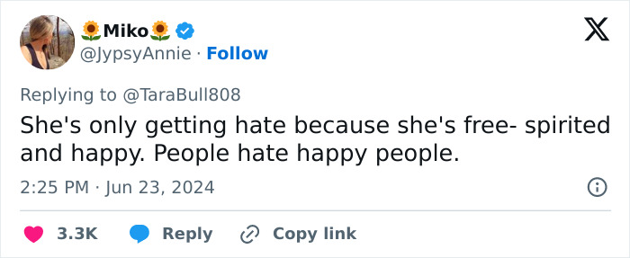 “Imagine Your Boss Seeing This”: Social Media Reacts To Viral “Hawk Tuah Girl” “Imagine Your Boss Seeing This”: Social Media Reacts To Viral “Hawk Tuah Girl”