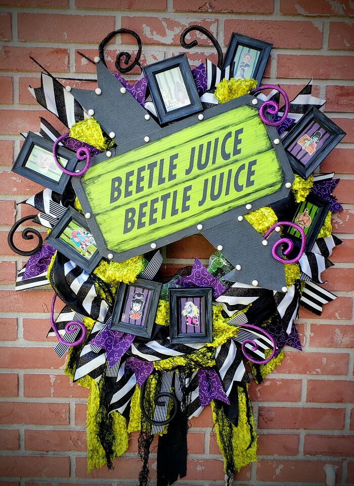 Beetlejuice Decorations: Large Wreath With Lighted Marquee And Your Favorite Characters Framed Beetlejuice Decorations: Large Wreath With Lighted Marquee And Your Favorite Characters Framed
