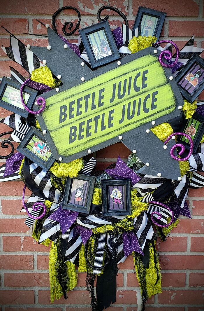 Beetlejuice Decorations: Large Wreath With Lighted Marquee And Your Favorite Characters Framed Beetlejuice Decorations: Large Wreath With Lighted Marquee And Your Favorite Characters Framed