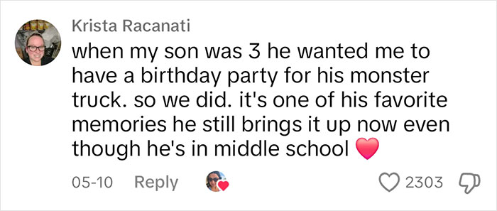 Mom Prevents A Major Meltdown By Taking Her Daughter’s Doll To Her Office To “Work” Mom Prevents A Major Meltdown By Taking Her Daughter’s Doll To Her Office To “Work”