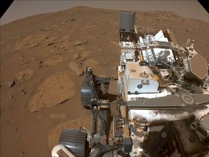 Scientists Intrigued After Finding A Totally Different Kind Of Boulder On Mars Scientists Intrigued After Finding A Totally Different Kind Of Boulder On Mars