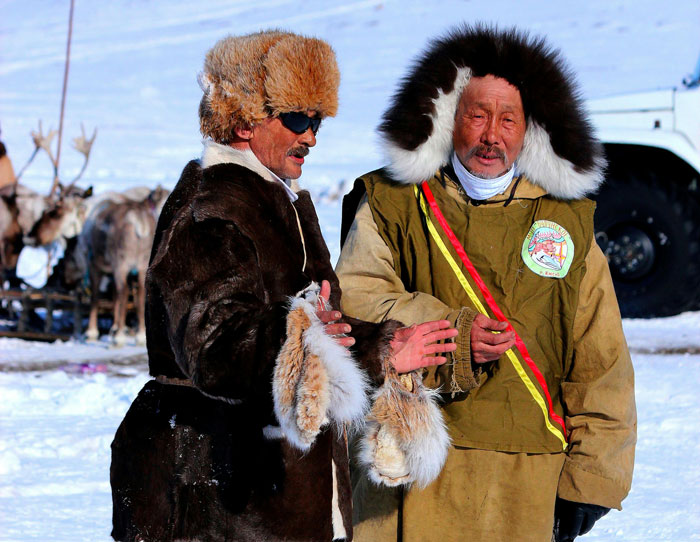 Man Presses For A Paternity Test For His Baby As He Looks Mostly Like Wife's Bio Dad, Drama Ensues Man Presses For A Paternity Test For His Baby As He Looks Mostly Like Wife's Bio Dad, Drama Ensues