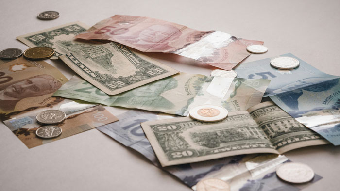 Boss Decides To Promote Blue-Collar Immigrant To Analyst Position, Learns He Has Great Qualification Boss Decides To Promote Blue-Collar Immigrant To Analyst Position, Learns He Has Great Qualification