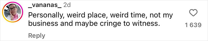 Man’s Public Proposal Goes Viral After The Crowd Awkwardly Ignores It Man’s Public Proposal Goes Viral After The Crowd Awkwardly Ignores It