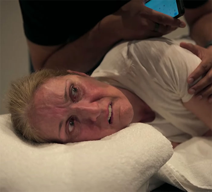 Céline Dion Left “Embarrassed” After Suffering “Horrific” Seizure On Camera Céline Dion Left “Embarrassed” After Suffering “Horrific” Seizure On Camera