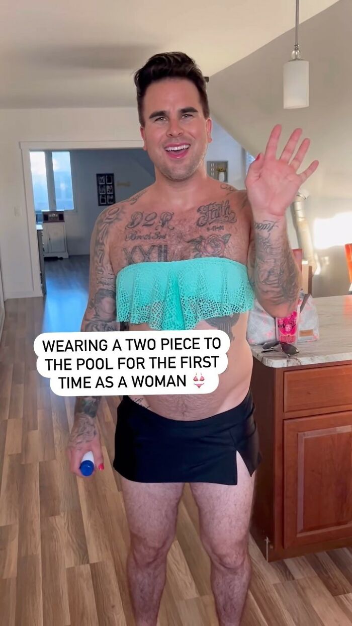 Bachelorette Star Accused Of Faking Gender Transition For Attention, Says “Most Are Just Jealous” Of Looks Bachelorette Star Accused Of Faking Gender Transition For Attention, Says “Most Are Just Jealous” Of Looks