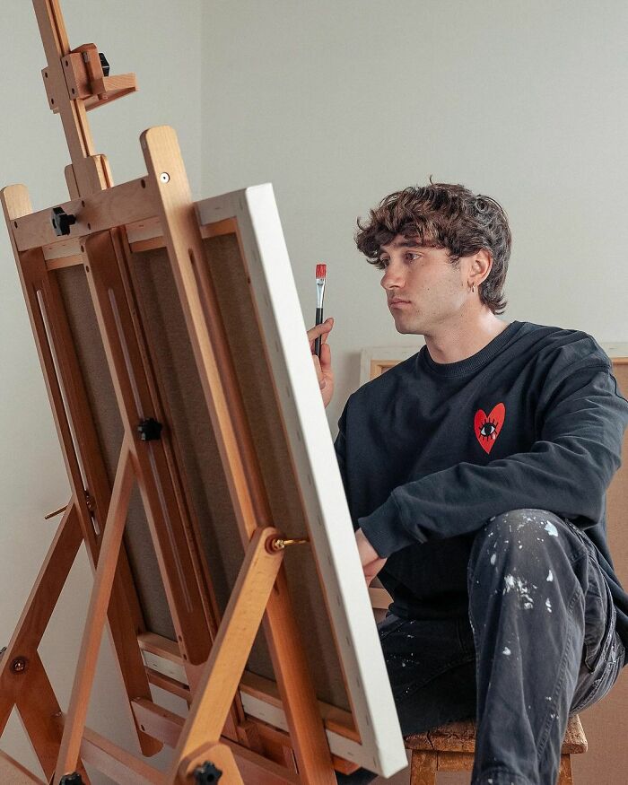 Greg Goya From Turin Is Bringing Out People’s Deepest Emotions Through His Interactive Street Art Greg Goya From Turin Is Bringing Out People’s Deepest Emotions Through His Interactive Street Art