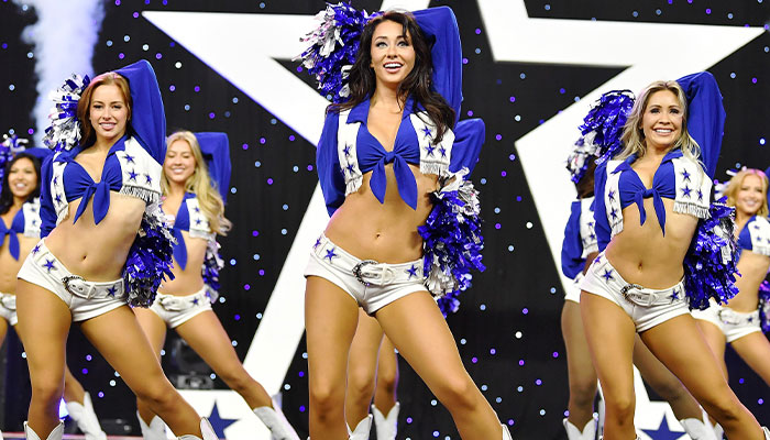 “America’s Sweethearts” Sparks Outrage After Dallas Cowboys Cheerleaders Salaries Are Revealed “America’s Sweethearts” Sparks Outrage After Dallas Cowboys Cheerleaders Salaries Are Revealed