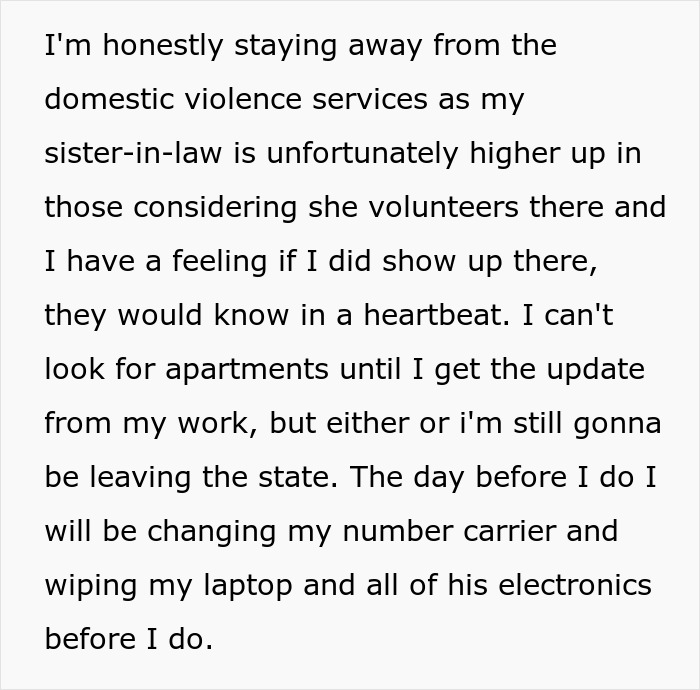 Woman Has Enough Of Her Husband When He Asks Her To Wear A Tracker While He’s Gone, Plans An Escape Woman Has Enough Of Her Husband When He Asks Her To Wear A Tracker While He’s Gone, Plans An Escape