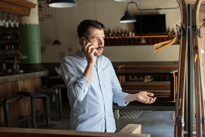 Lady Tells Boss Coworker Isn't Doing Her Job, He Insults Her Instead, Says Snitching Is Disgusting Lady Tells Boss Coworker Isn't Doing Her Job, He Insults Her Instead, Says Snitching Is Disgusting