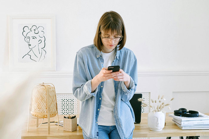 Family Drama Ensues After Brother Leaves Kids At His Sister's Despite Her Refusal, She Calls Cops Family Drama Ensues After Brother Leaves Kids At His Sister's Despite Her Refusal, She Calls Cops