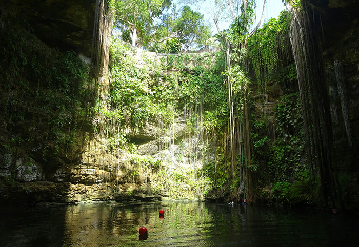 New DNA Evidence Sheds Light On How The Maya Chose Victims For Human Sacrifices New DNA Evidence Sheds Light On How The Maya Chose Victims For Human Sacrifices