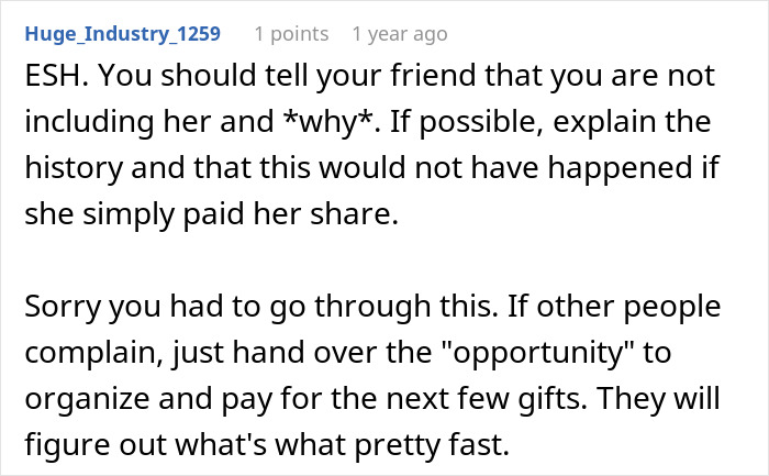 Woman Gets Publicly Called Out For Taking Credit For A Gift She Avoided Contributing To, Gets Upset Woman Gets Publicly Called Out For Taking Credit For A Gift She Avoided Contributing To, Gets Upset