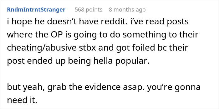 Secret Calculator App On Husband’s Phone Leads Wife Down Rabbit Hole Of His 7-Month Long Affair Secret Calculator App On Husband’s Phone Leads Wife Down Rabbit Hole Of His 7-Month Long Affair