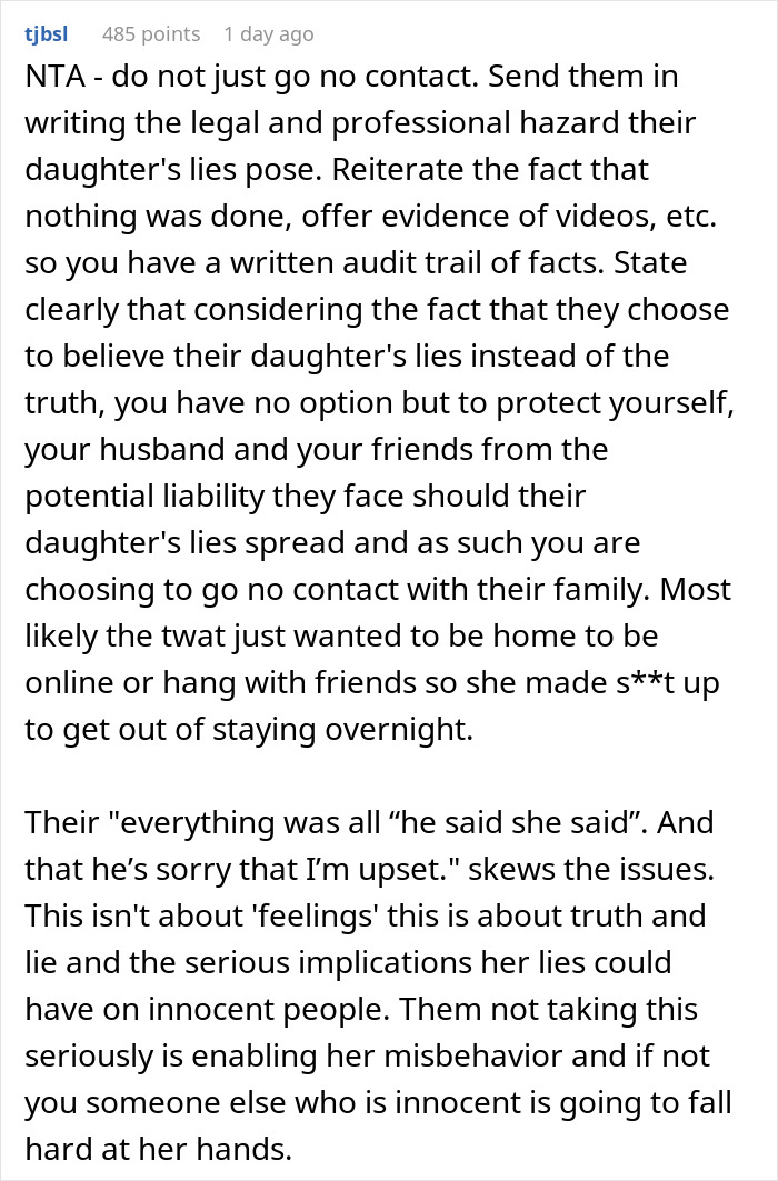 Parents Refuse To Discipline Teen After Vicious Rumor Endangers Aunt, Get Cut Off Parents Refuse To Discipline Teen After Vicious Rumor Endangers Aunt, Get Cut Off