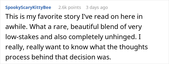 "Emily, You're The Worst": Pesky Bride Forces Bridesmaids To Buy And Wear Necklace Bearing Her Name "Emily, You're The Worst": Pesky Bride Forces Bridesmaids To Buy And Wear Necklace Bearing Her Name