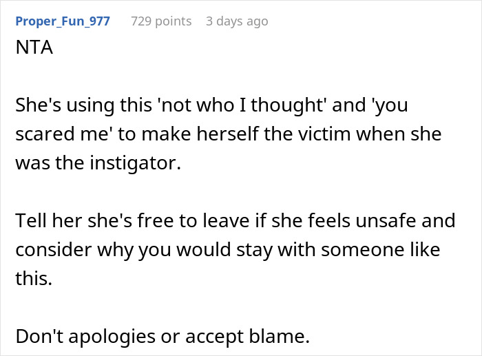 Woman’s Bathroom Break-In Leaves Her In Tears, Man Asks If He Overreacted Woman’s Bathroom Break-In Leaves Her In Tears, Man Asks If He Overreacted