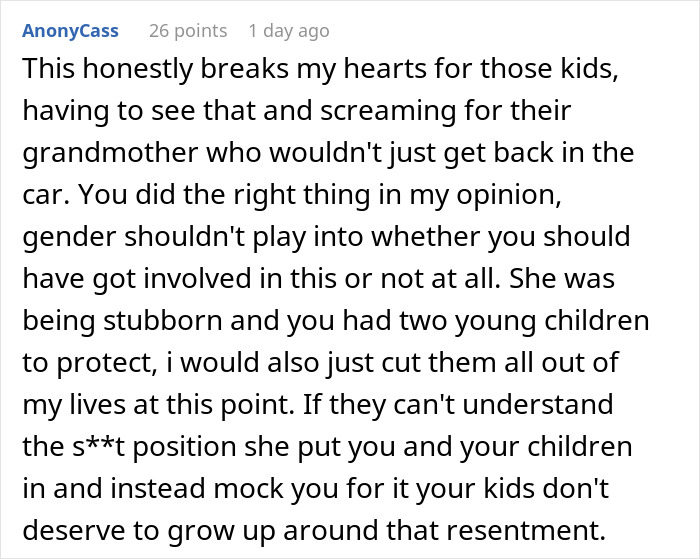 Man Racked With Guilt For Leaving MIL Alone To Fight Off 4 Drunk Men, Seeks Advice Online Man Racked With Guilt For Leaving MIL Alone To Fight Off 4 Drunk Men, Seeks Advice Online