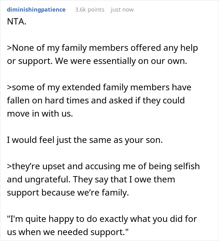 Single Mom And Teen Refuse To Let Family Move In After Being Left To Fend For Themselves For Years Single Mom And Teen Refuse To Let Family Move In After Being Left To Fend For Themselves For Years