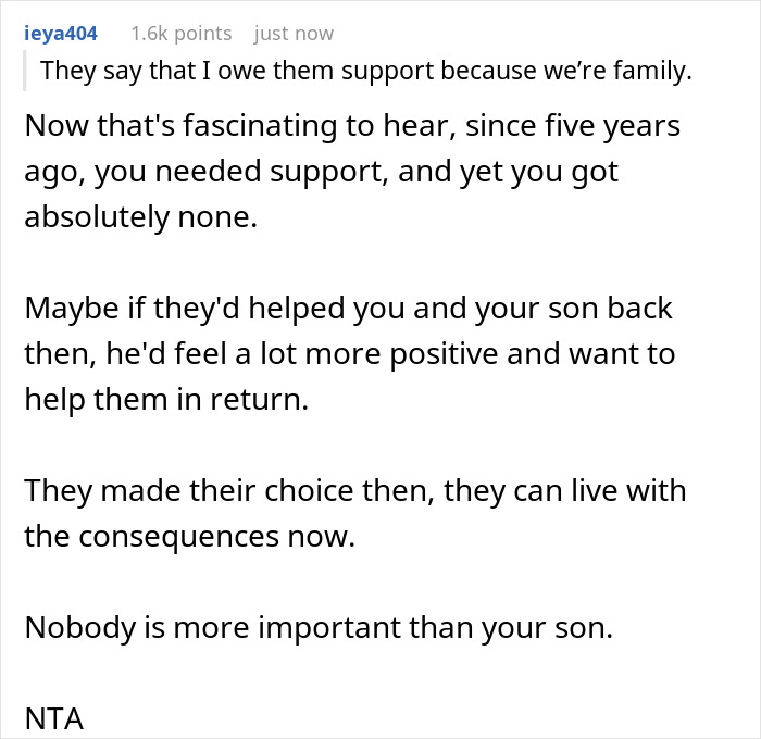 Single Mom And Teen Refuse To Let Family Move In After Being Left To Fend For Themselves For Years Single Mom And Teen Refuse To Let Family Move In After Being Left To Fend For Themselves For Years